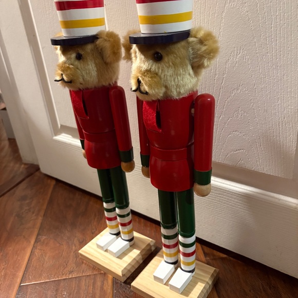 NEW RARE 2-pack 18" Hudson’s Bay Company HBC Stripes Nutcracker Multistripes - Picture 4 of 16